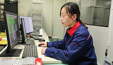 创新先锋丨跟着这群Z6·尊龙凯时小姐姐，一起“乘风破浪”